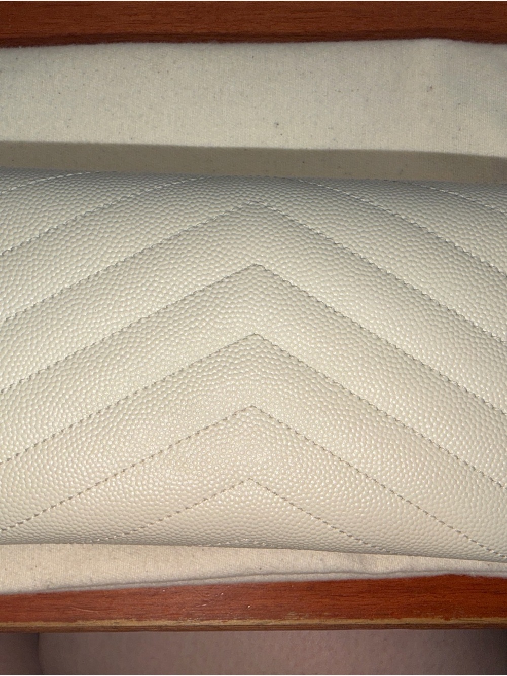 Yves Saint Laurent AUTHENTIC Cassandre Leather Wallet - Picture 6 of 7